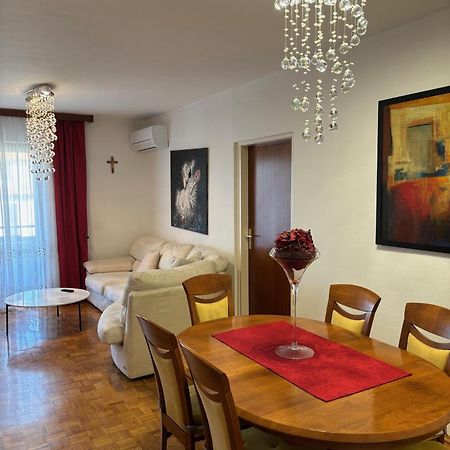 Pantos Apartment Porec Ngoại thất bức ảnh